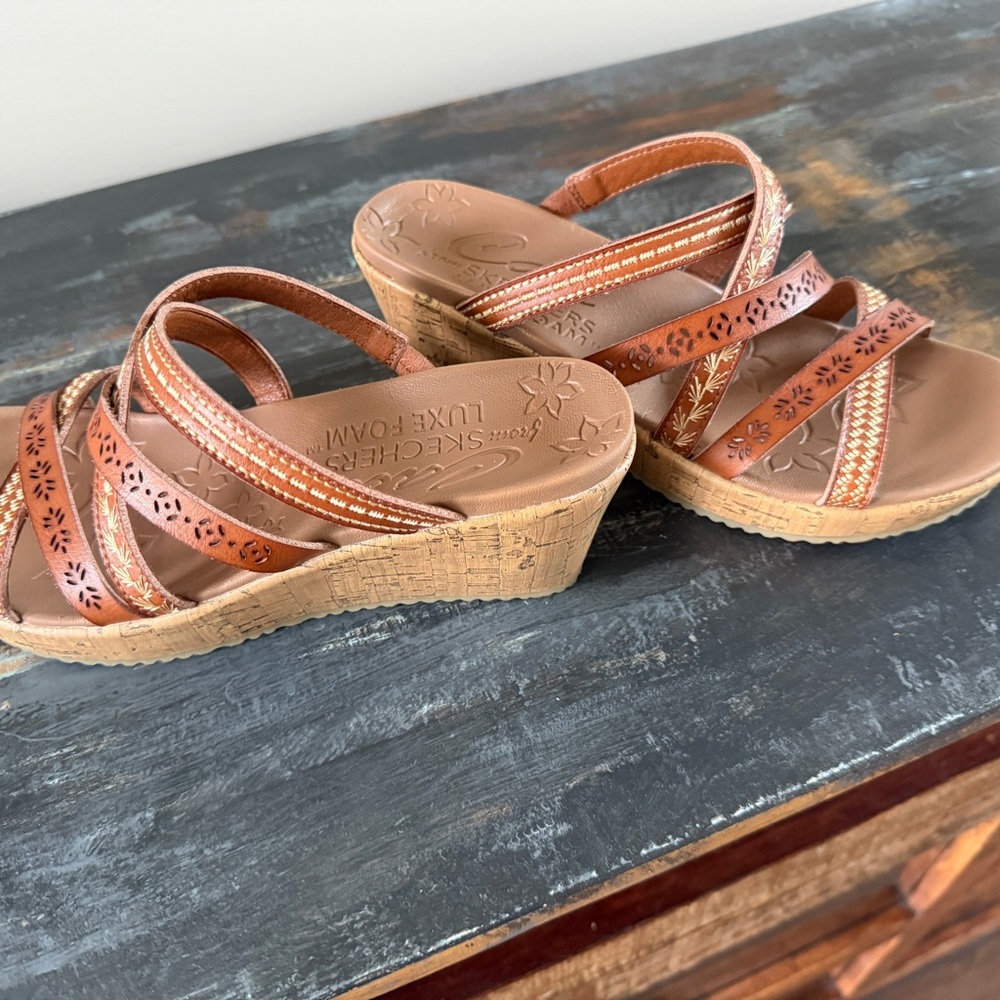 Women's Brown sketchers Wedge Sandals worn once sz 7.5 - Picture 10 of 10